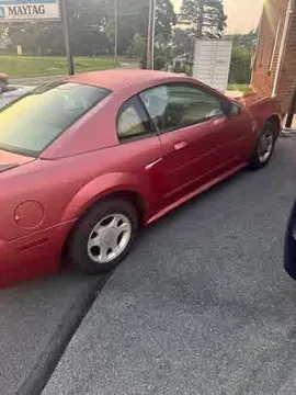 2000 Ford Mustang Coupe 2D