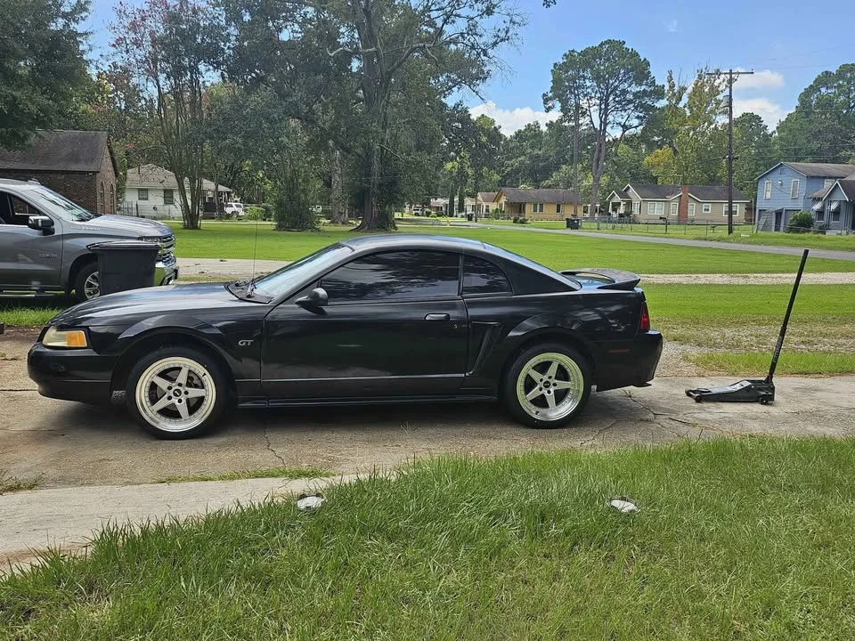 2000 Ford SN95 Mustang - Image 3 of 7