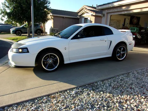 2000 Ford Mustang Coupe