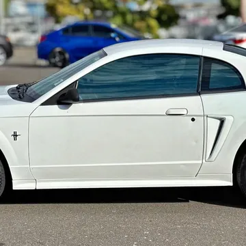 2000 Ford Mustang Coupe