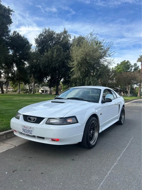 2000 Ford SN95 Mustang - Image 3 of 9