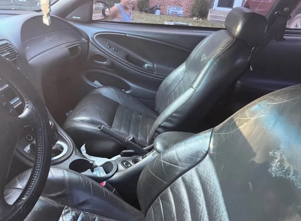 2000 Ford SN95 Mustang - Image 4 of 4
