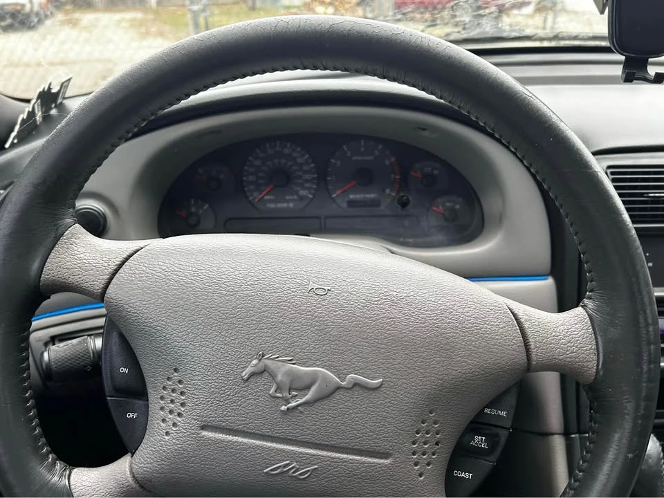 2000 Ford SN95 Mustang - Image 5 of 9