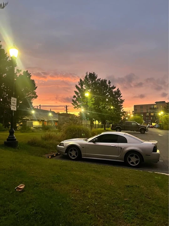 2000 Ford SN95 Mustang - Image 2 of 4