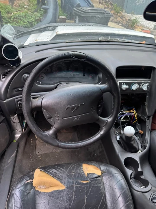 2000 Ford SN95 Mustang - Image 9 of 16