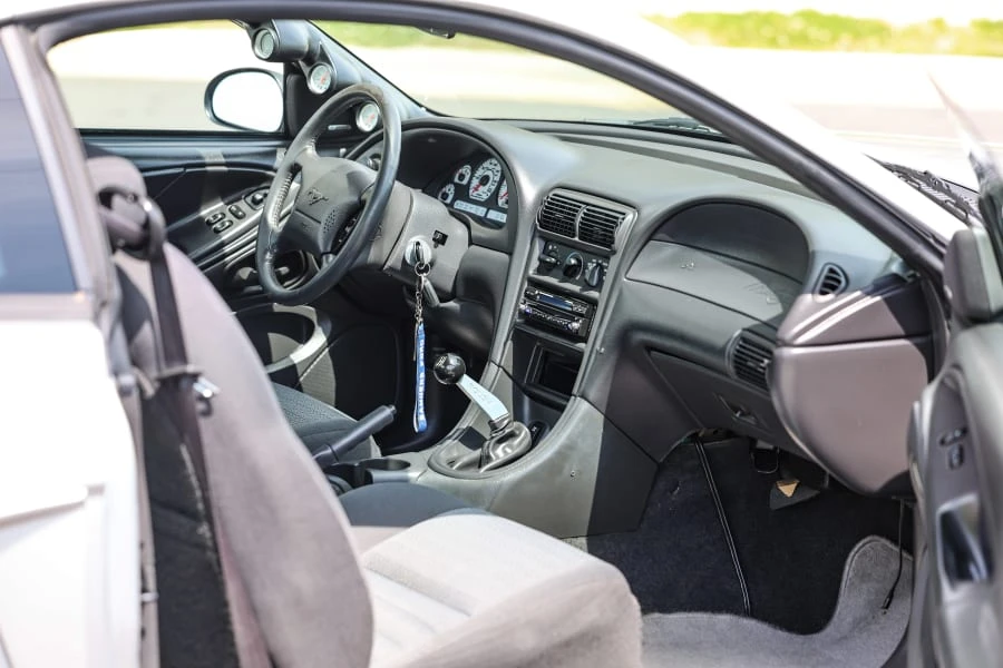 2000 Ford SN95 Mustang - Image 19 of 31