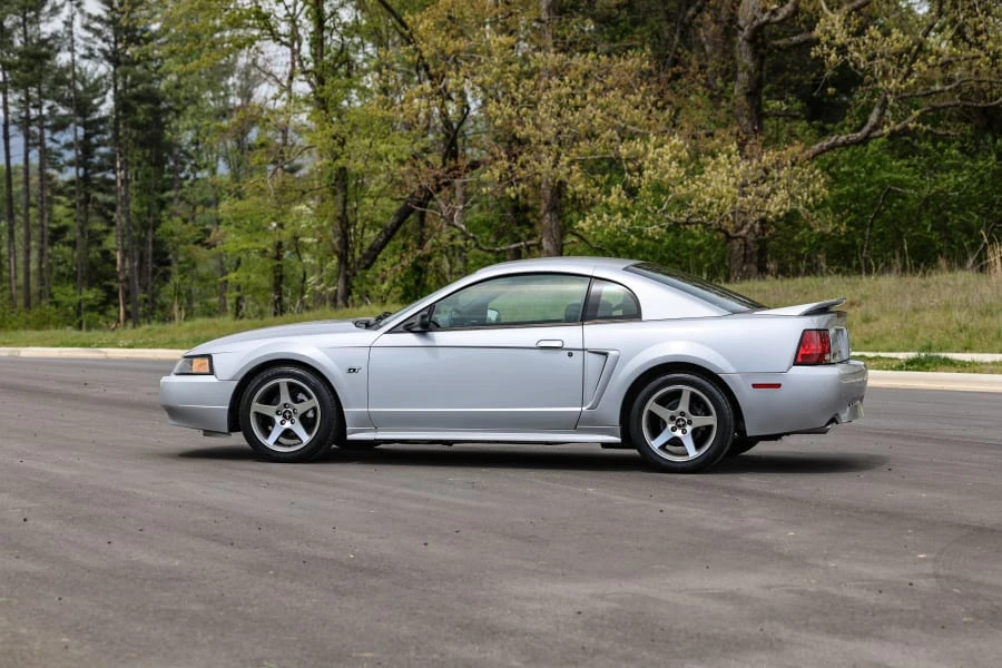 2000 Ford SN95 Mustang - Image 2 of 31