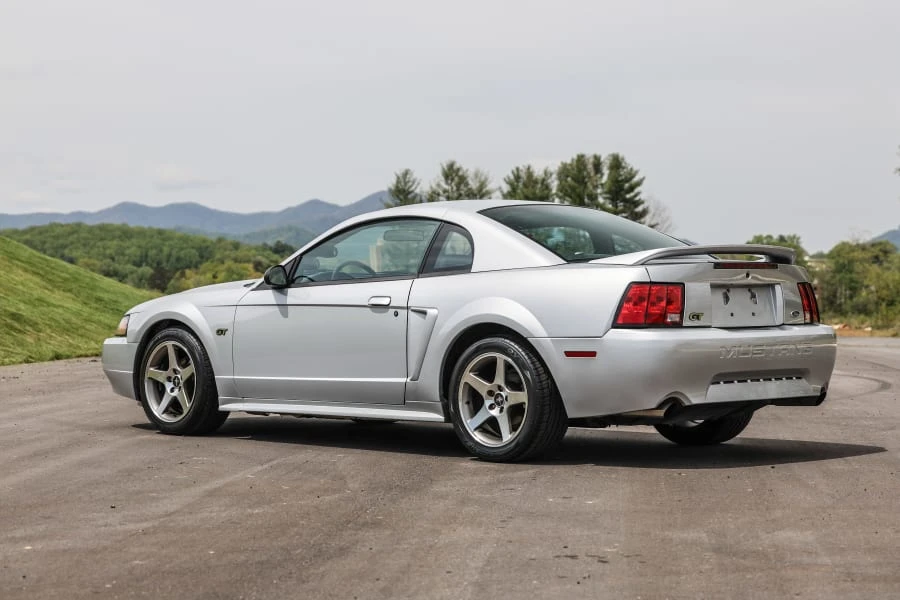 2000 Ford SN95 Mustang - Image 9 of 31