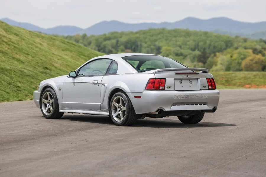 2000 Ford SN95 Mustang - Image 10 of 31