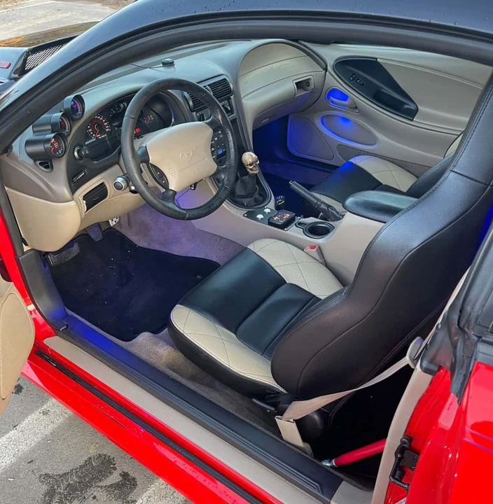 2000 Ford SN95 Mustang - Image 26 of 31