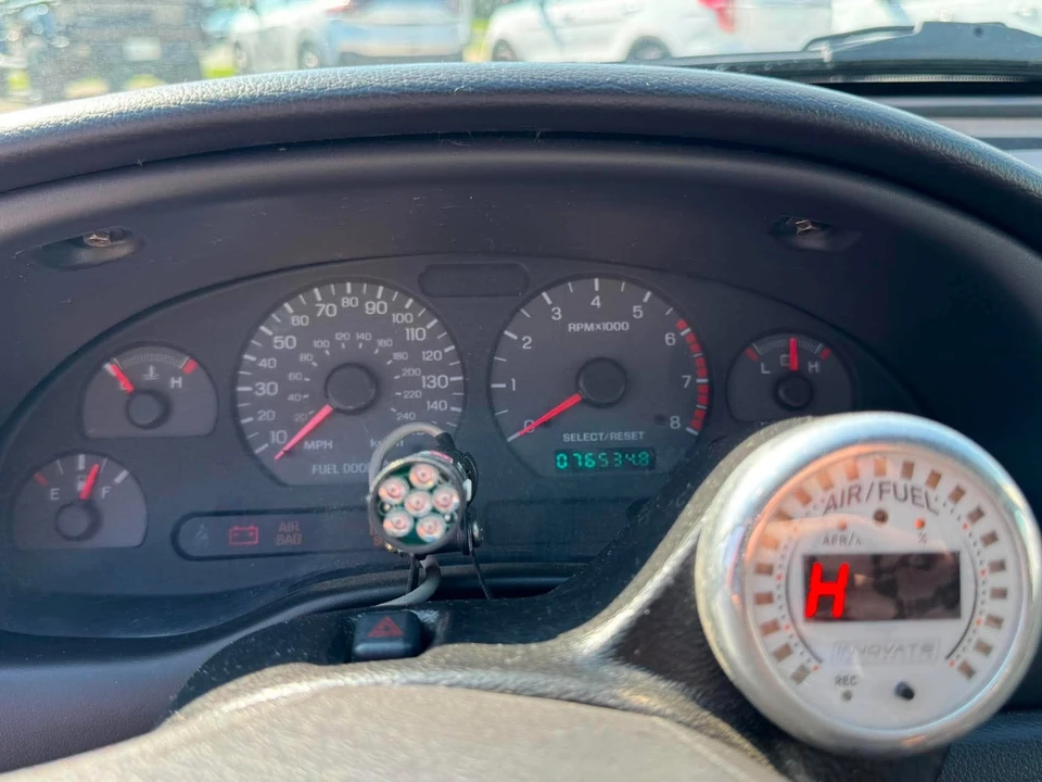2000 Ford SN95 Mustang - Image 10 of 13