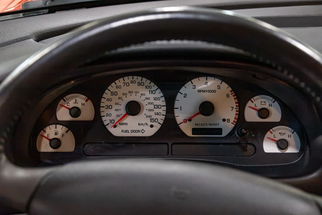 2000 Ford SN95 Mustang - Image 11 of 31