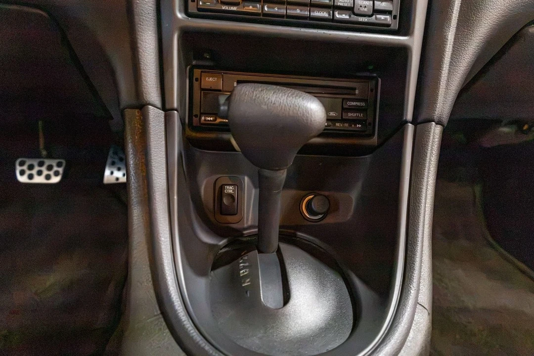 2000 Ford SN95 Mustang - Image 14 of 31