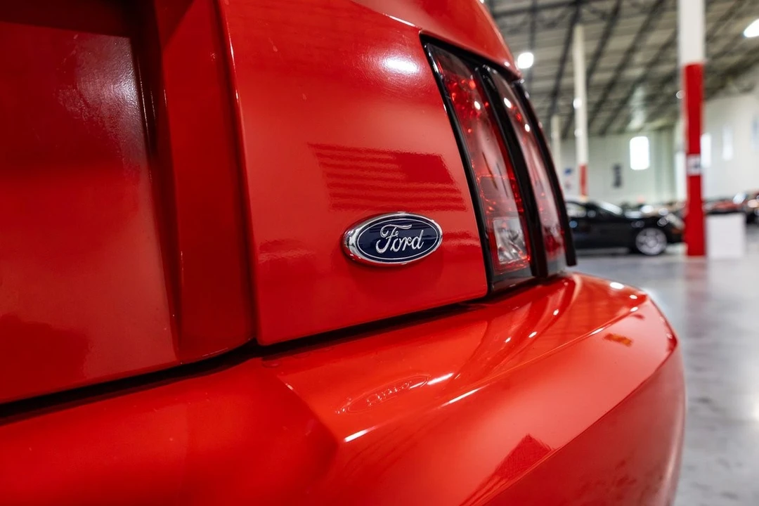 2000 Ford SN95 Mustang - Image 24 of 31