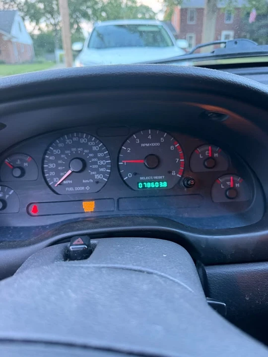 2000 Ford SN95 Mustang - Image 8 of 9