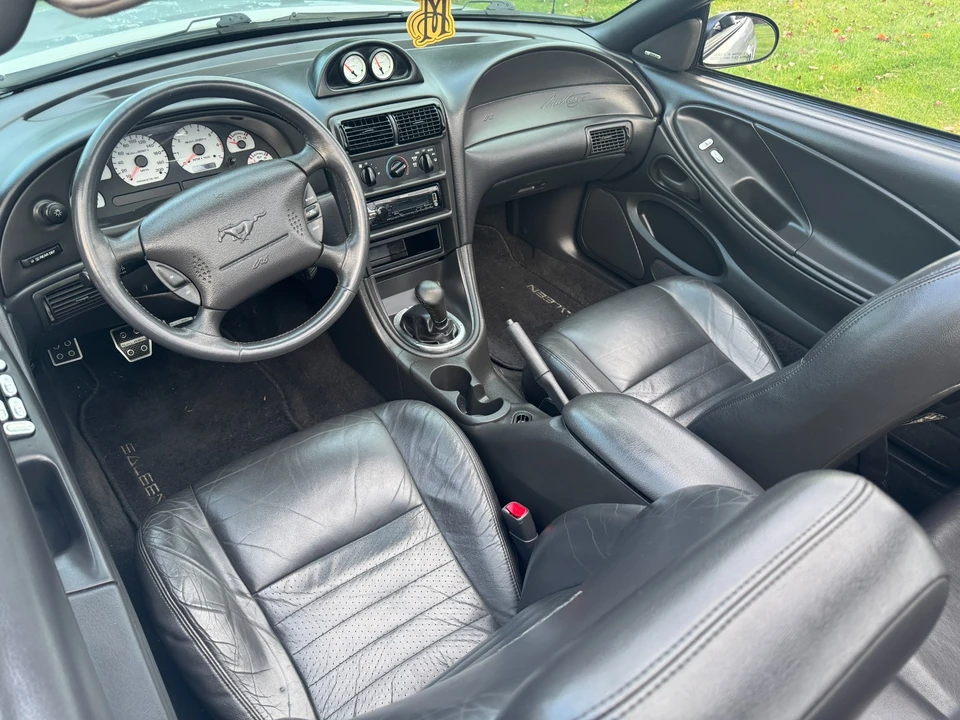2000 Ford SN95 Mustang - Image 11 of 29