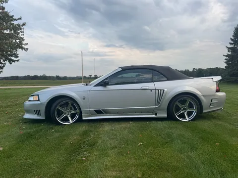 2000 Ford Mustang Saleen S281-SC Speedster