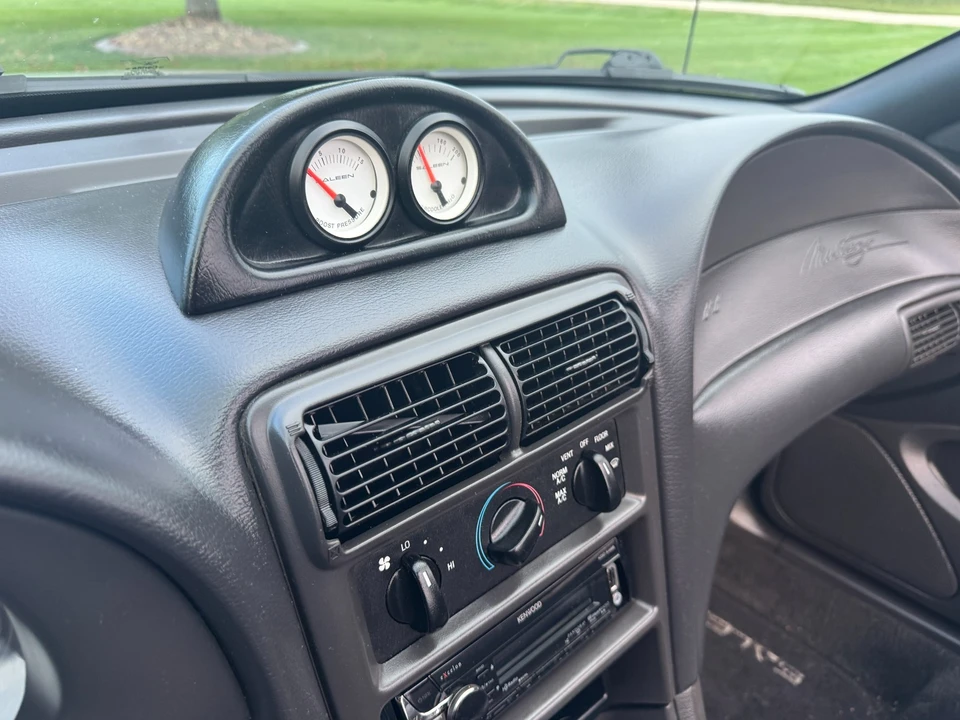 2000 Ford SN95 Mustang - Image 14 of 29