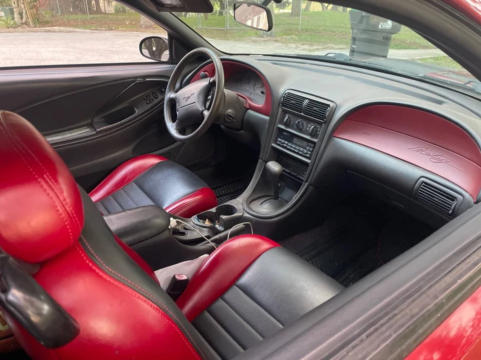 2000 Ford SN95 Mustang - Image 9 of 11