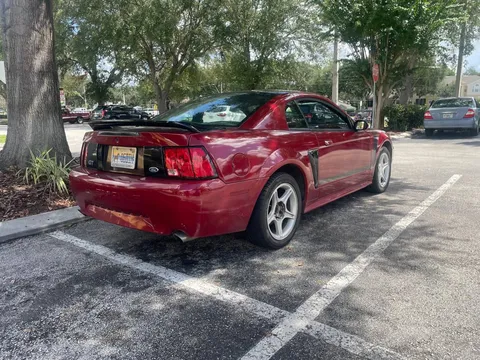 2000 Ford Mustang GT Coupe