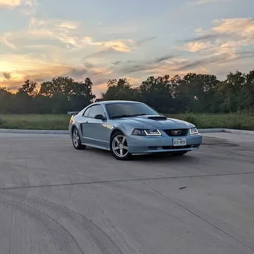 2000 Ford Mustang GT