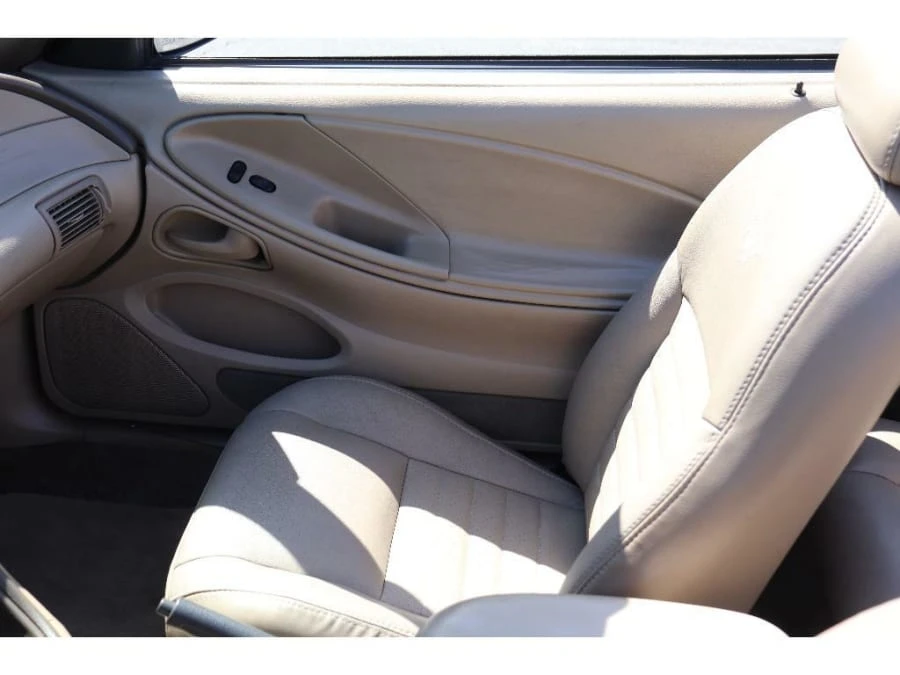 2000 Ford SN95 Mustang - Image 9 of 22