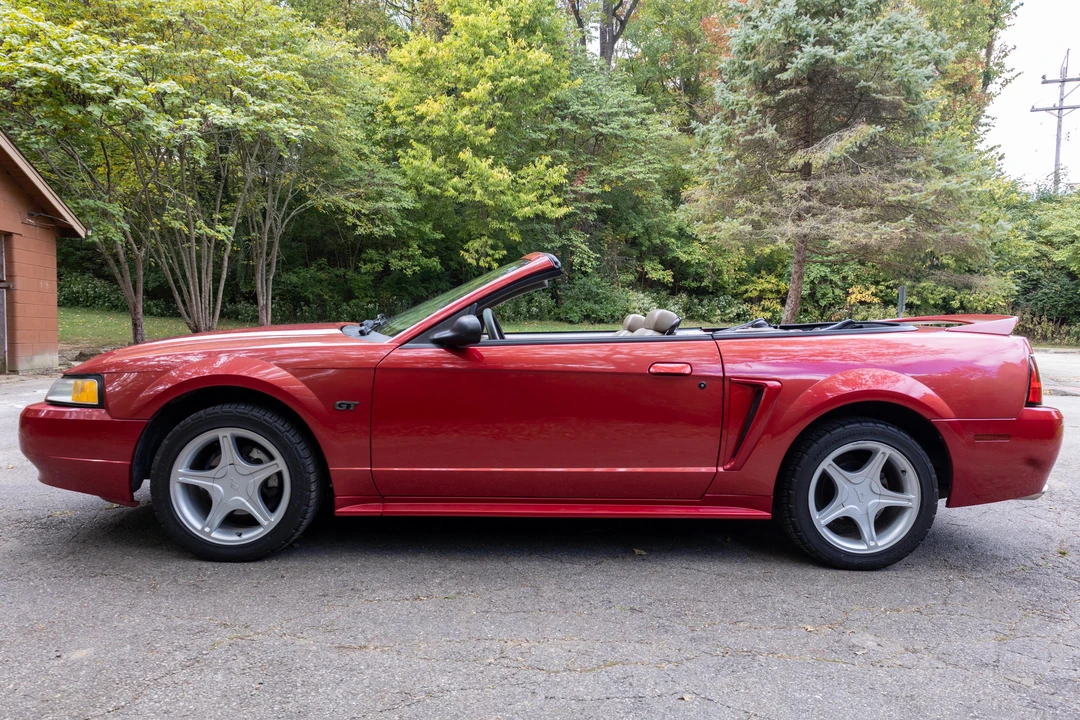 2000 Ford SN95 Mustang - Image 11 of 31