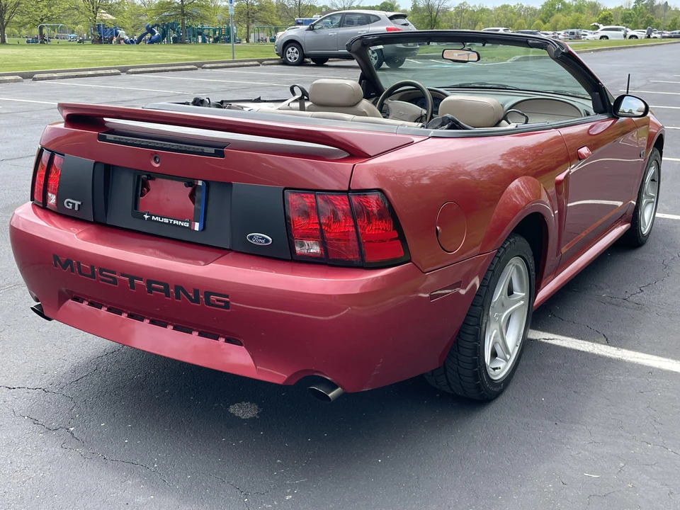 2000 Ford SN95 Mustang - Image 13 of 31