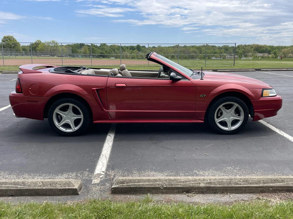 2000 Ford SN95 Mustang - Image 15 of 31