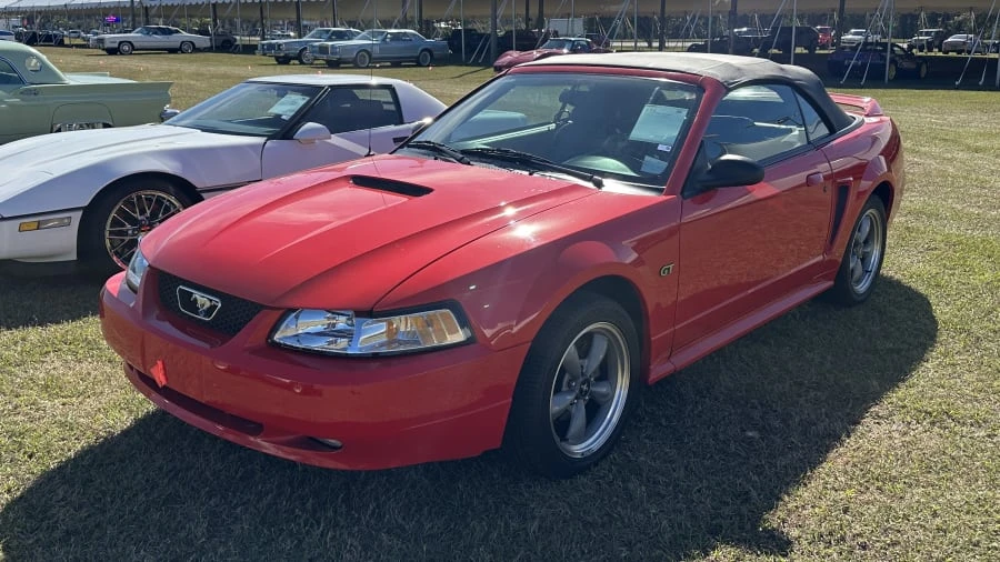 2000 Ford SN95 Mustang - Image 13 of 26