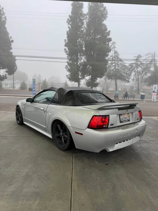 2000 Ford SN95 Mustang - Image 3 of 4