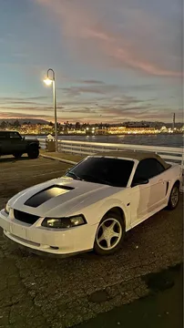2000 Ford Mustang GT Convertible 2D