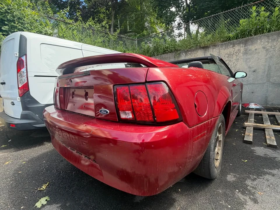 2000 Ford SN95 Mustang - Image 2 of 4