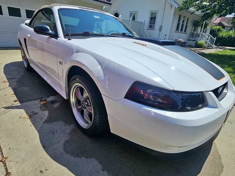 2000 Ford Mustang GT Convertible 2D