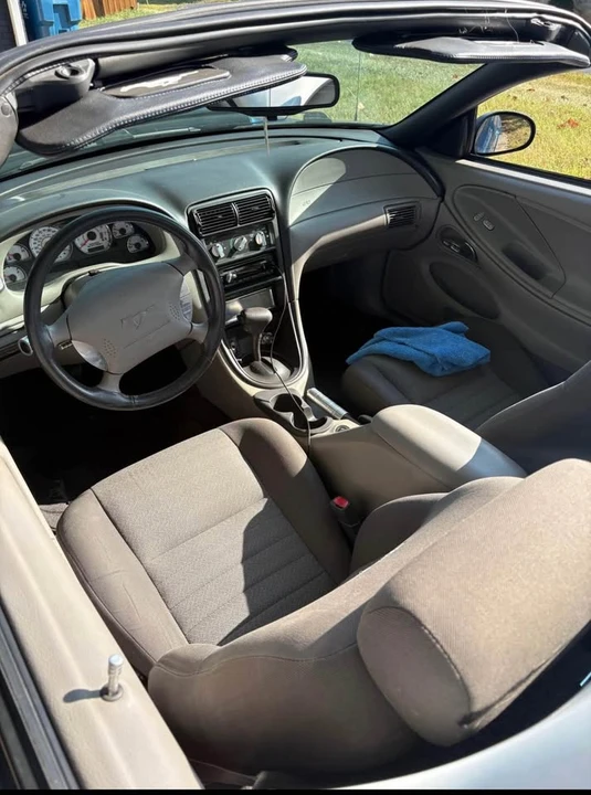 2000 Ford SN95 Mustang - Image 10 of 12