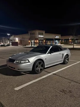 2000 Ford Mustang GT Convertible 2D