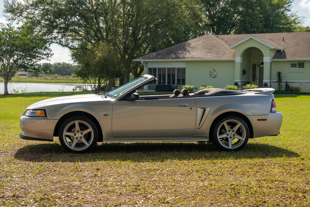 2000 Ford SN95 Mustang - Image 2 of 31