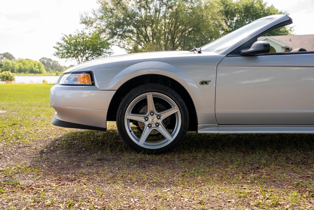 2000 Ford SN95 Mustang - Image 27 of 31