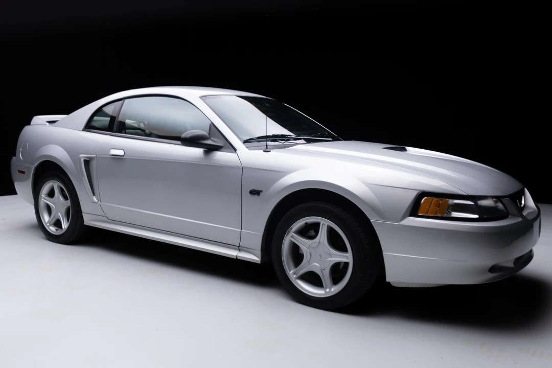 2000 Ford SN95 Mustang - Image 15 of 31