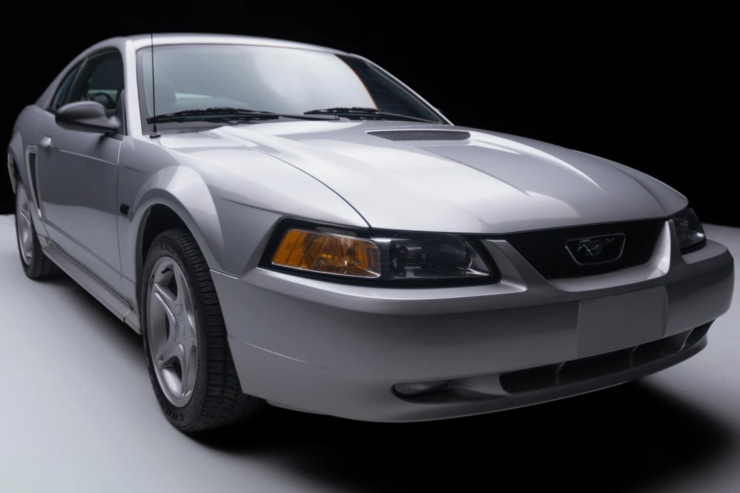 2000 Ford SN95 Mustang - Image 16 of 31