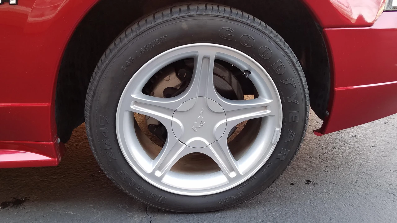 2000 Ford SN95 Mustang - Image 25 of 31