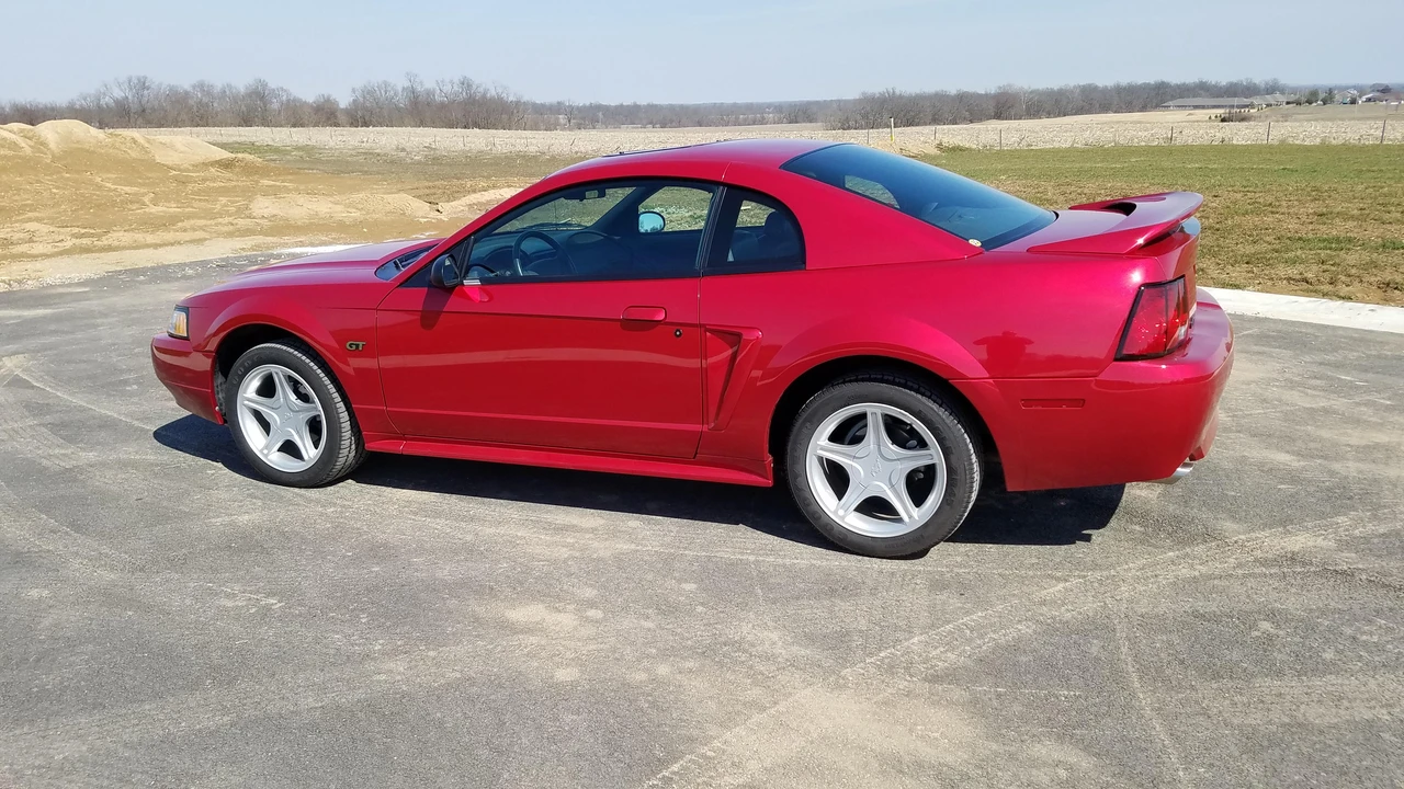 2000 Ford SN95 Mustang - Image 11 of 31