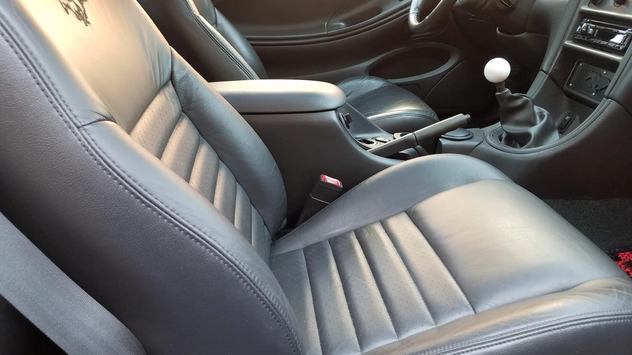 2000 Ford SN95 Mustang - Image 30 of 31
