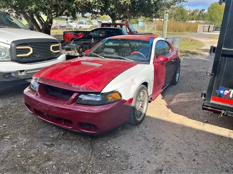 2000 Ford Mustang GT Coupe