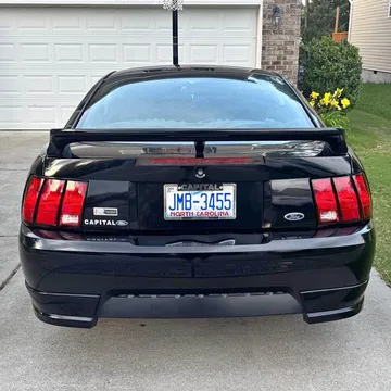 2000 Ford Mustang GT Coupe 2D