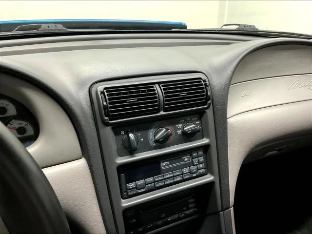 2000 Ford SN95 Mustang - Image 25 of 31