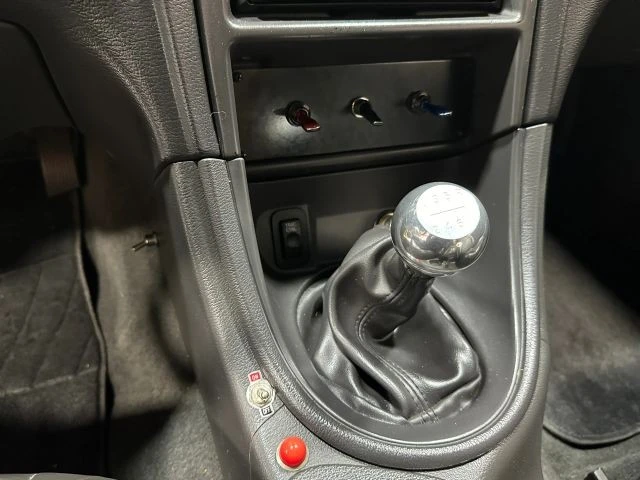 2000 Ford - Image 16 of 31