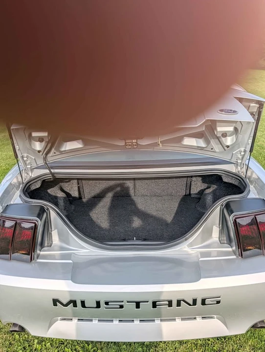 2000 Ford SN95 Mustang - Image 3 of 8