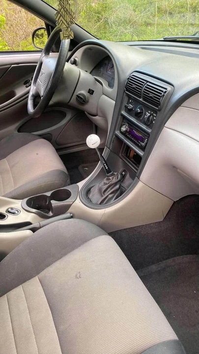 2000 Ford SN95 Mustang - Image 2 of 3