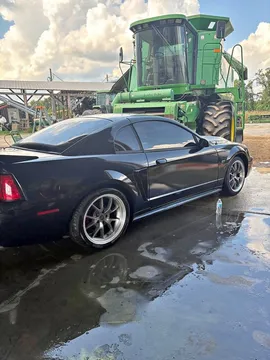 2000 Ford Mustang GT Coupe 2D